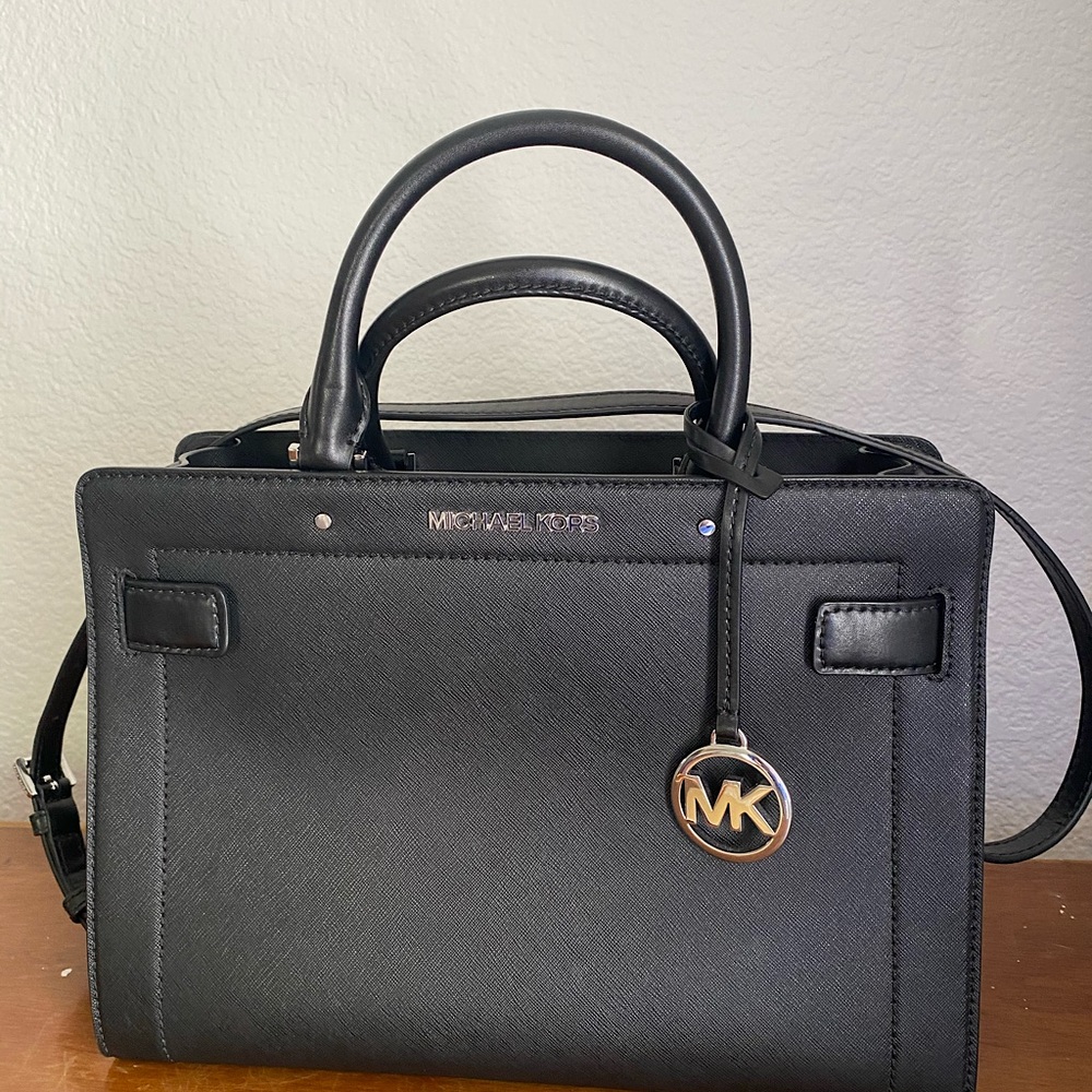 Black Michael Kors Purse with Silver Hardware